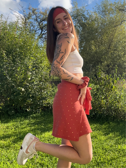 Short terracotta
